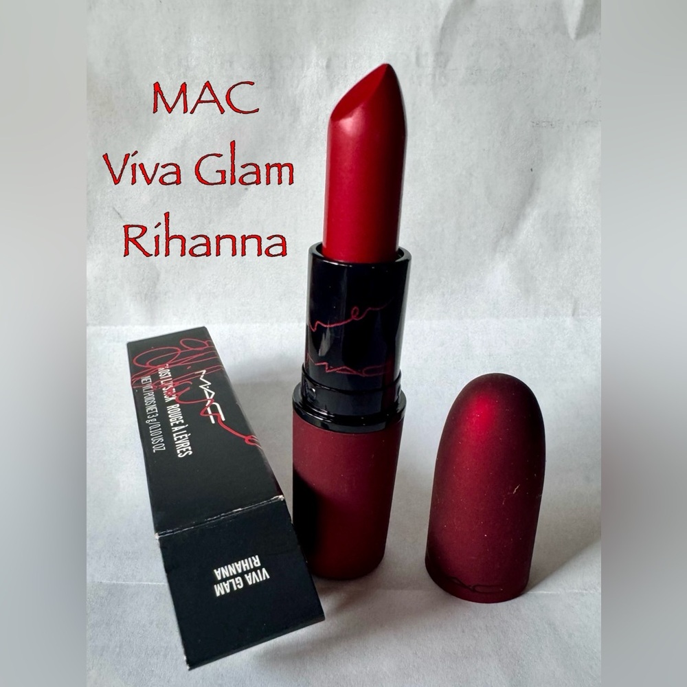 MAC Viva Glam Rihanna Lipstick 💄